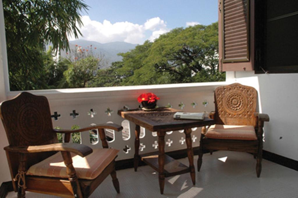 Baan Say-La Guest House Chiang Mai Luaran gambar